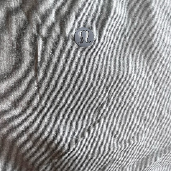 Lululemon Love Tee V - Picture 3 of 4